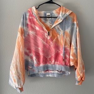 PINK Light Weight Cropped Hoodie Sweatshirt
